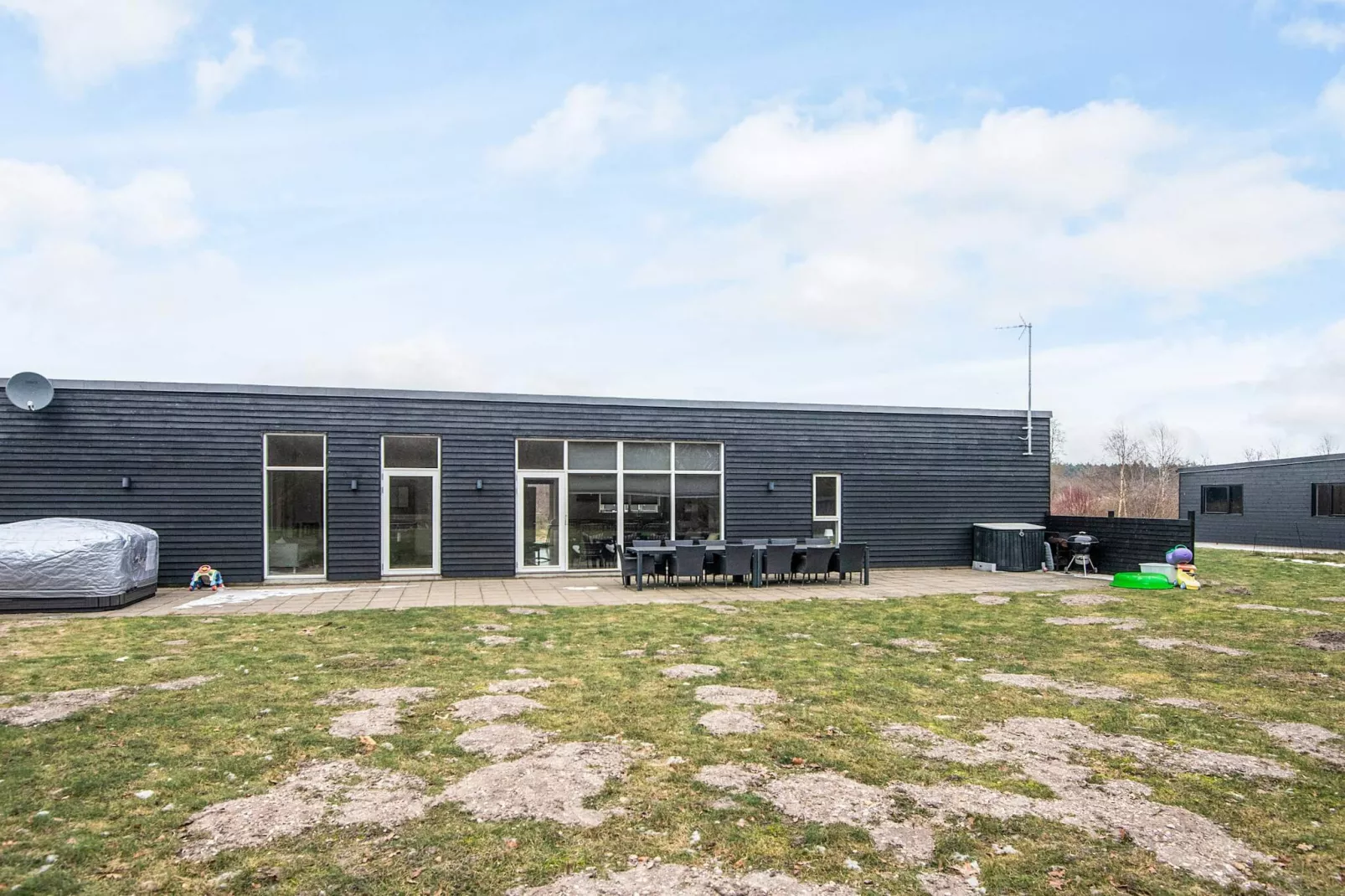 Zomerhuis met wellnessruimte