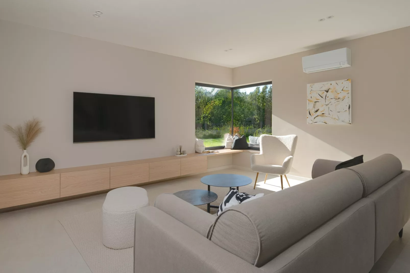 Villa Kalea with pool