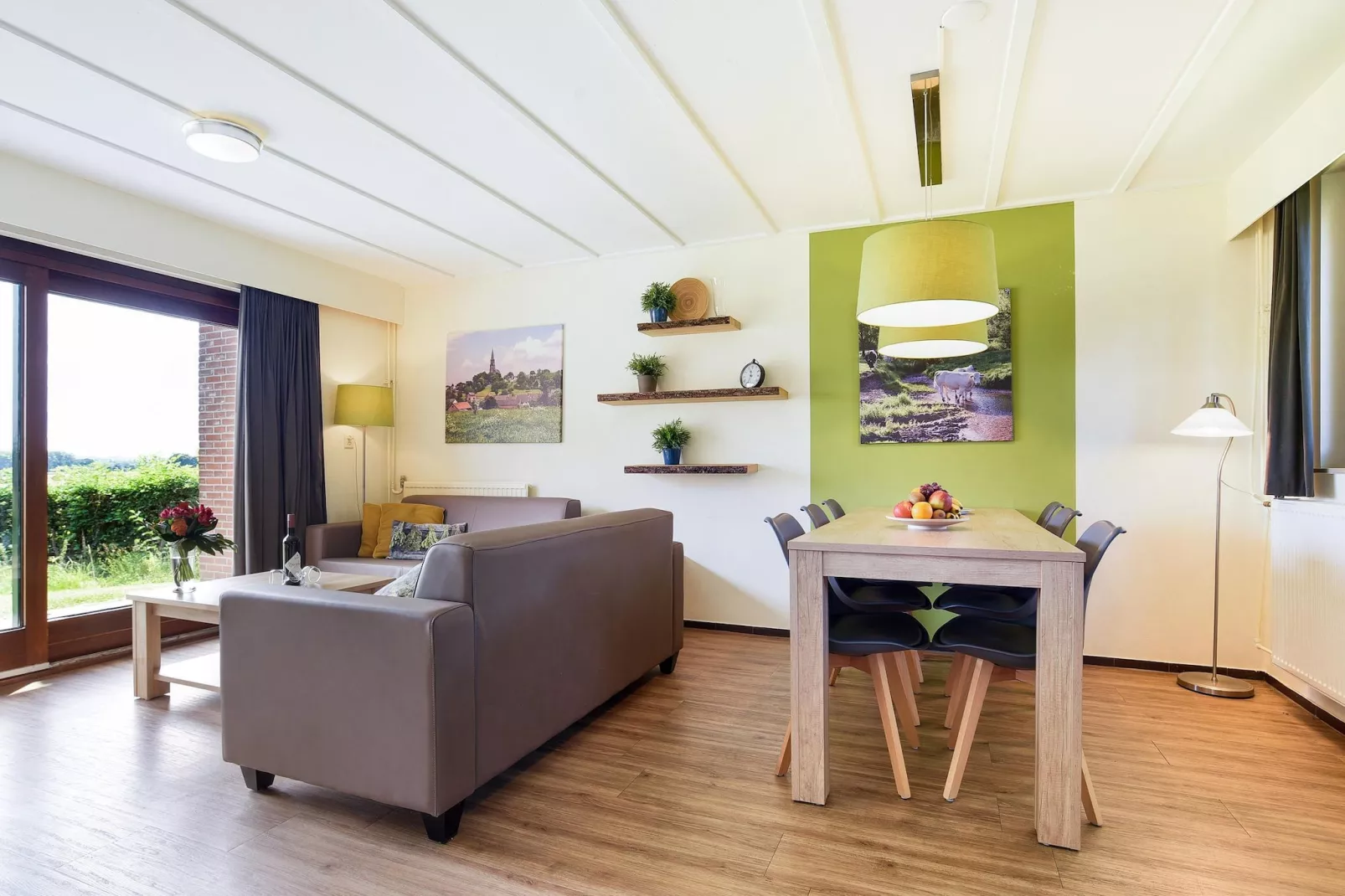 Vakantiepark Reevallis 6 - Woonkamer