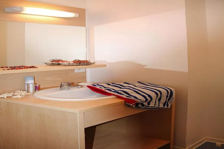 Residence Les Hameaux de la Chalosse Cassen // 4 pcs 8 pers-Badkamer