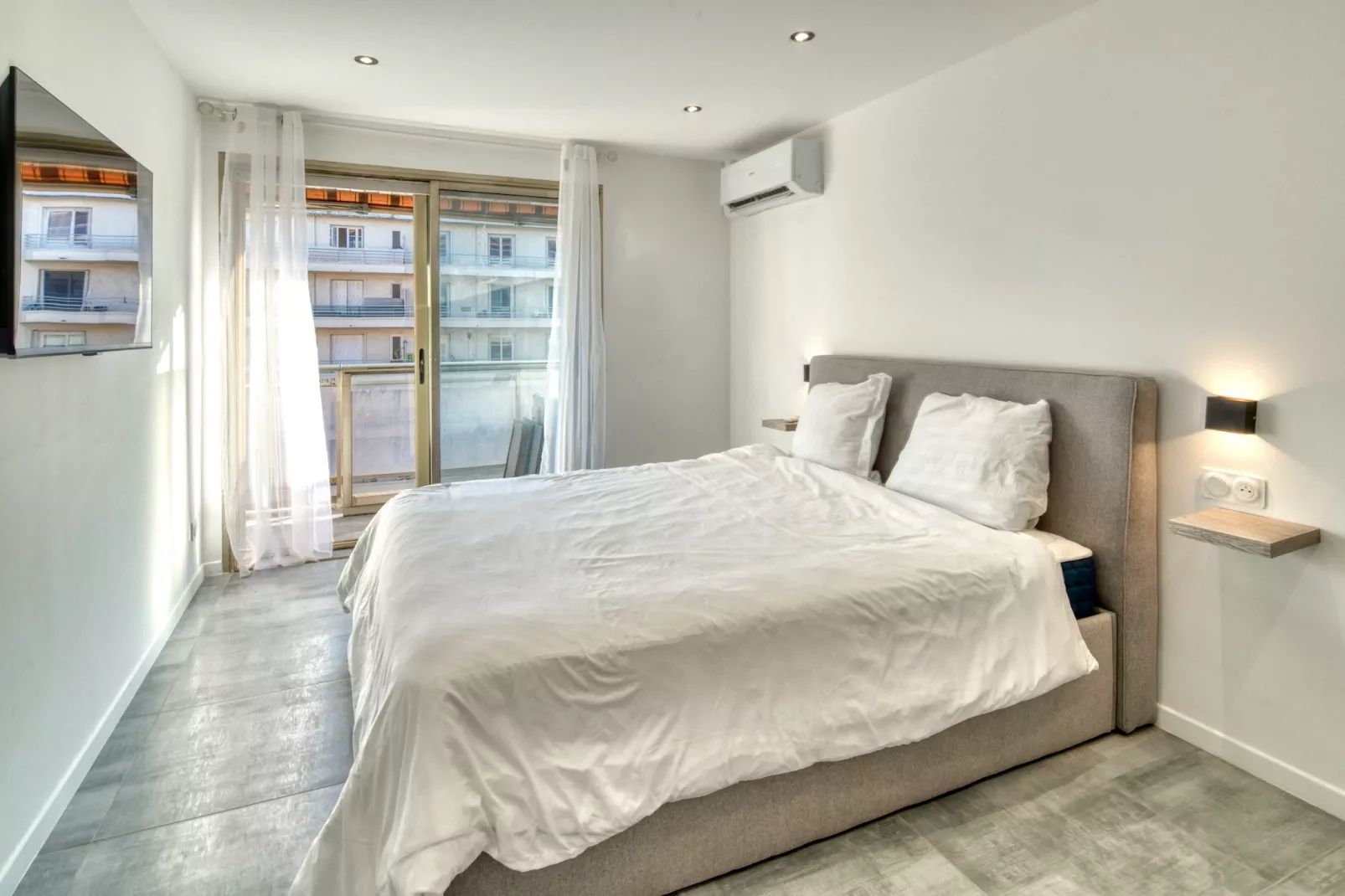 DS-116-POINCARRE-M-Niet-getagd