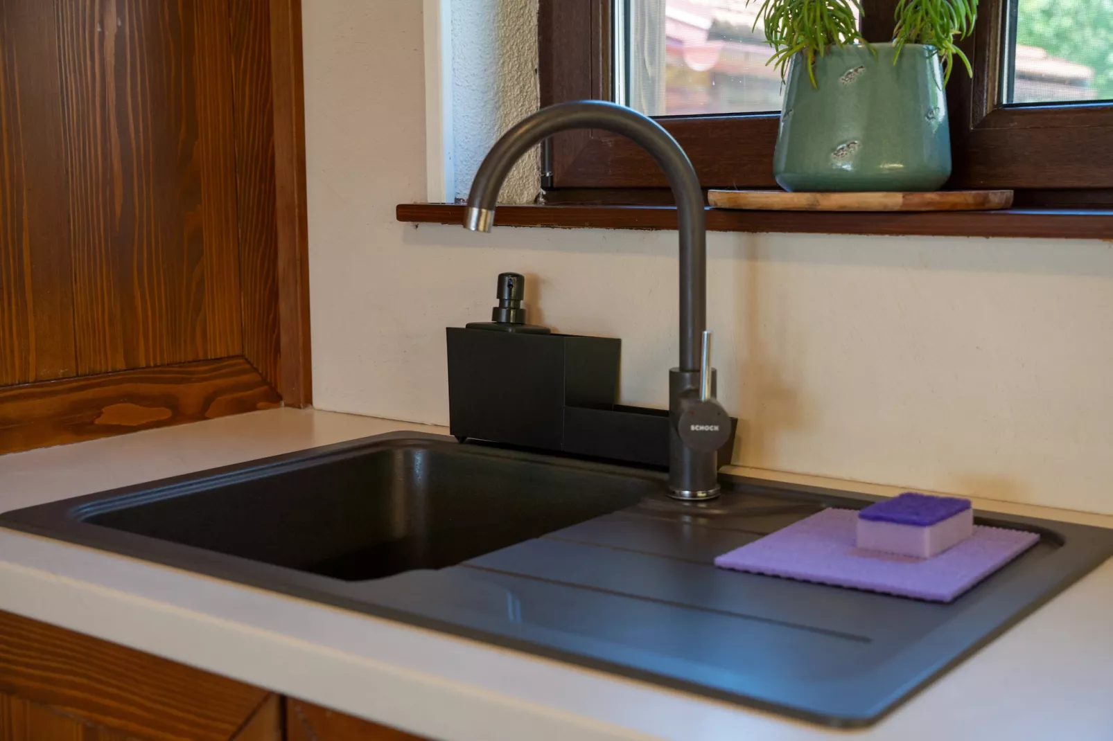 Villa Brusiana with covered heated pool-Keuken