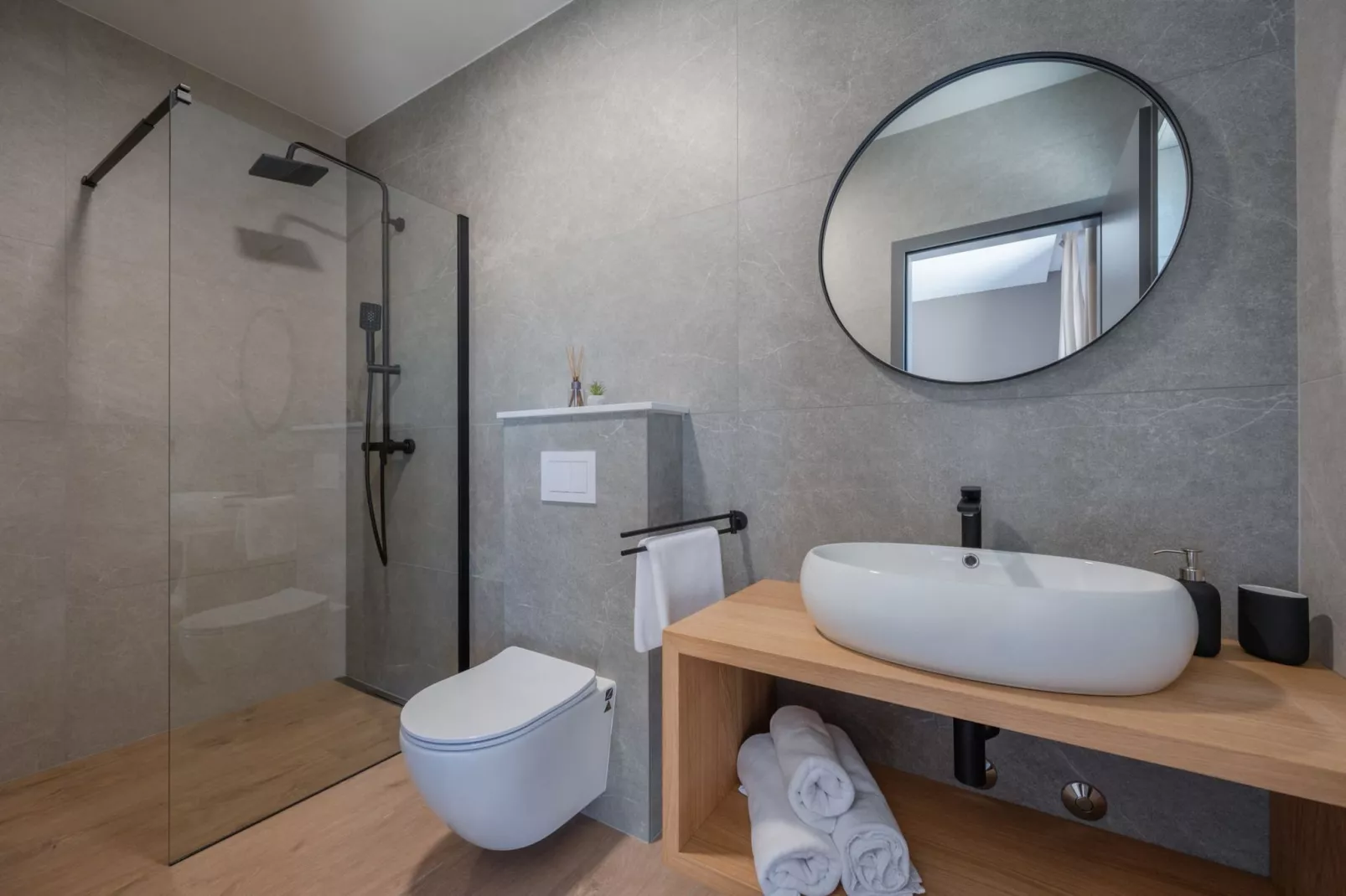 Villa Kalea with pool-Badkamer