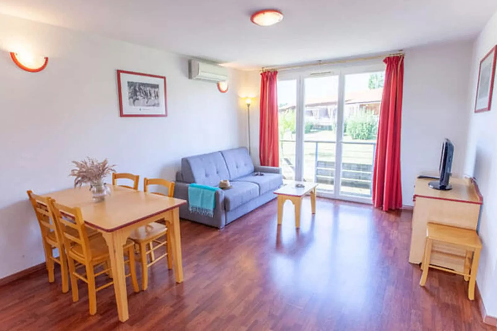 Residence Les Hameaux de la Chalosse Cassen // 3pcs 6 pers - Woonkamer