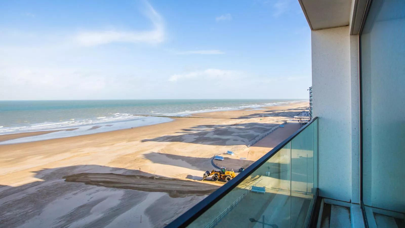 Les Amiraux - 0701 + box 2-Buitenlucht