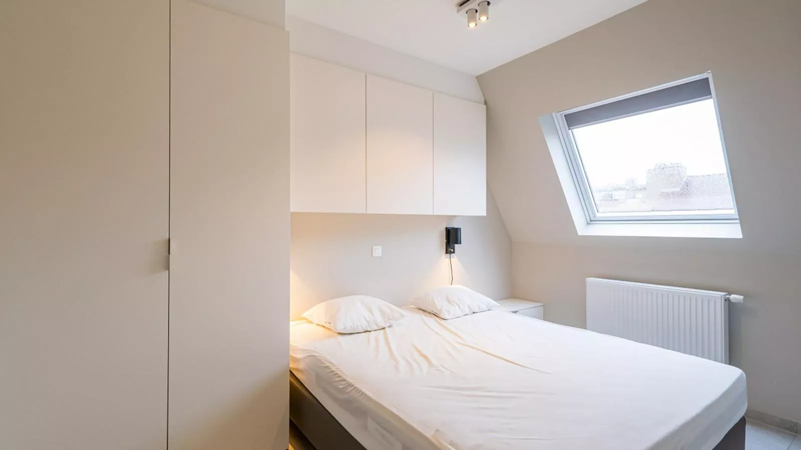 Verdi - 0402 + box 69 (Casino Parking)-Slaapkamer