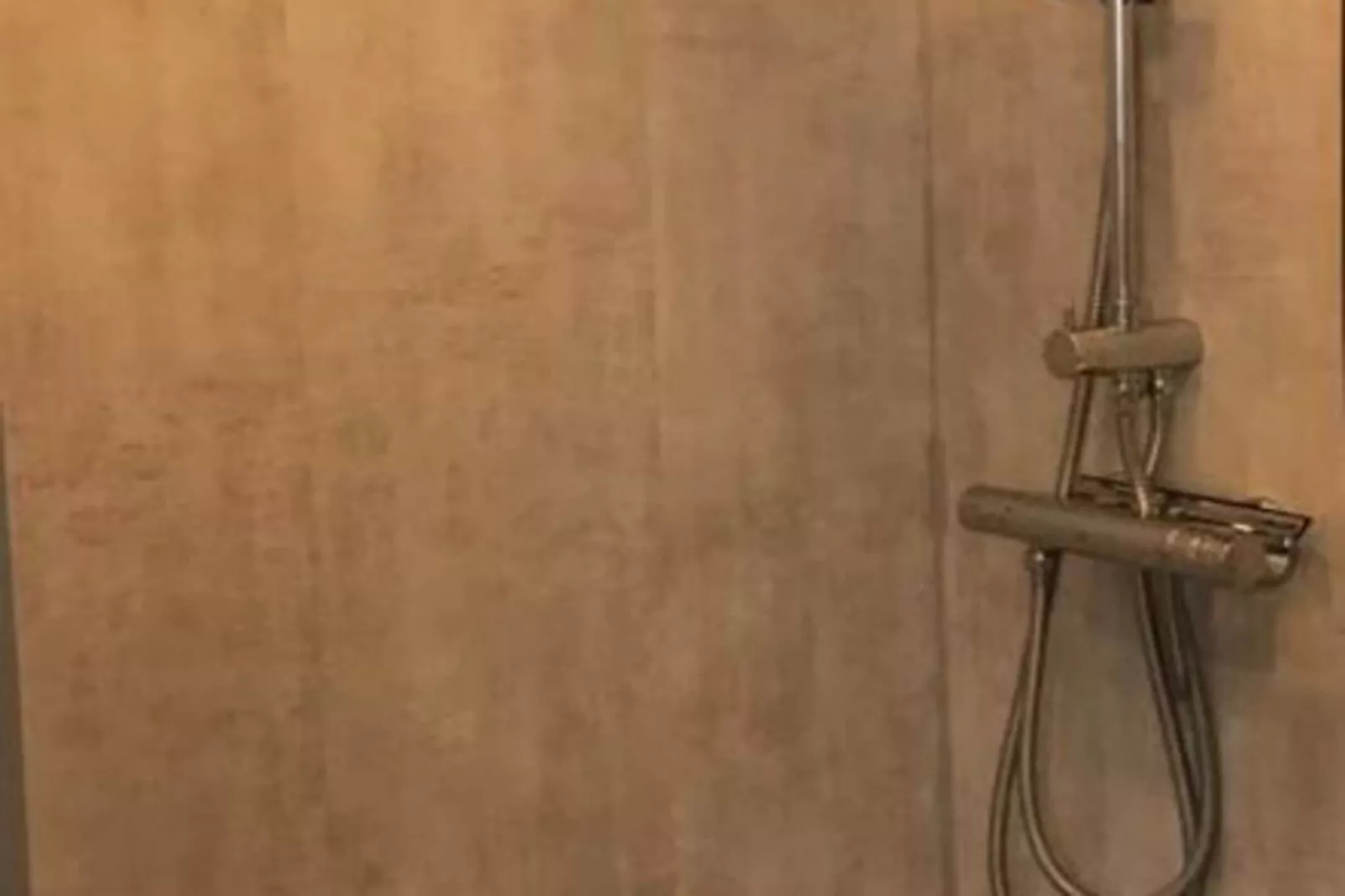 Ruyghe Hoeck 4 - Badkamer