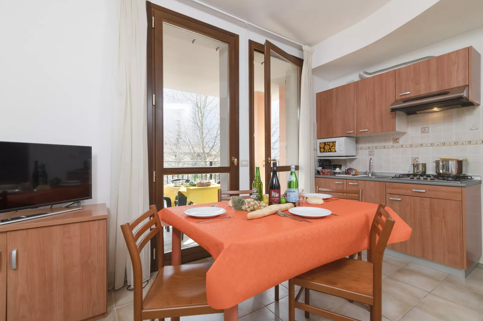 RESIDENCE PORTO LETIZIA - VILLAGE-BILOCALE 4 PAX 8226 - VGB4-Keuken