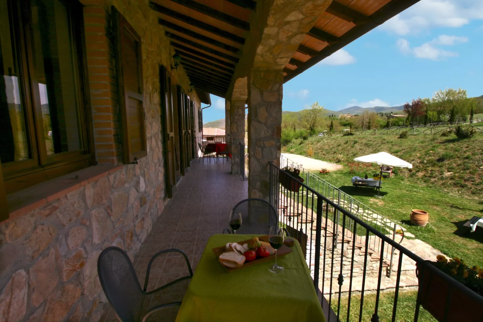 Pertinace-Terrasbalkon