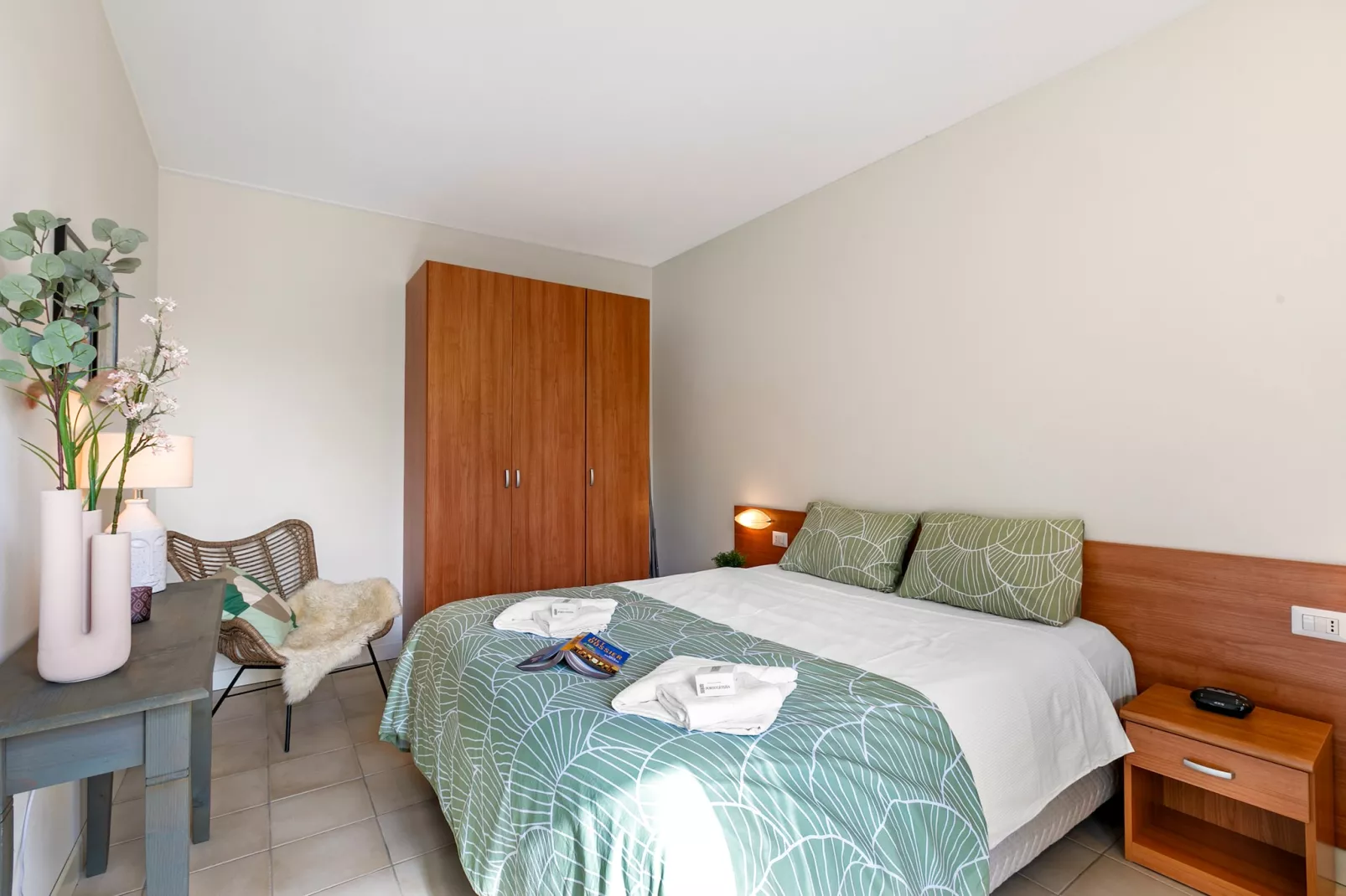 RESIDENCE PORTO LETIZIA - VILLAGE-BILOCALE 4 PAX 8226 - VGB4-Slaapkamer