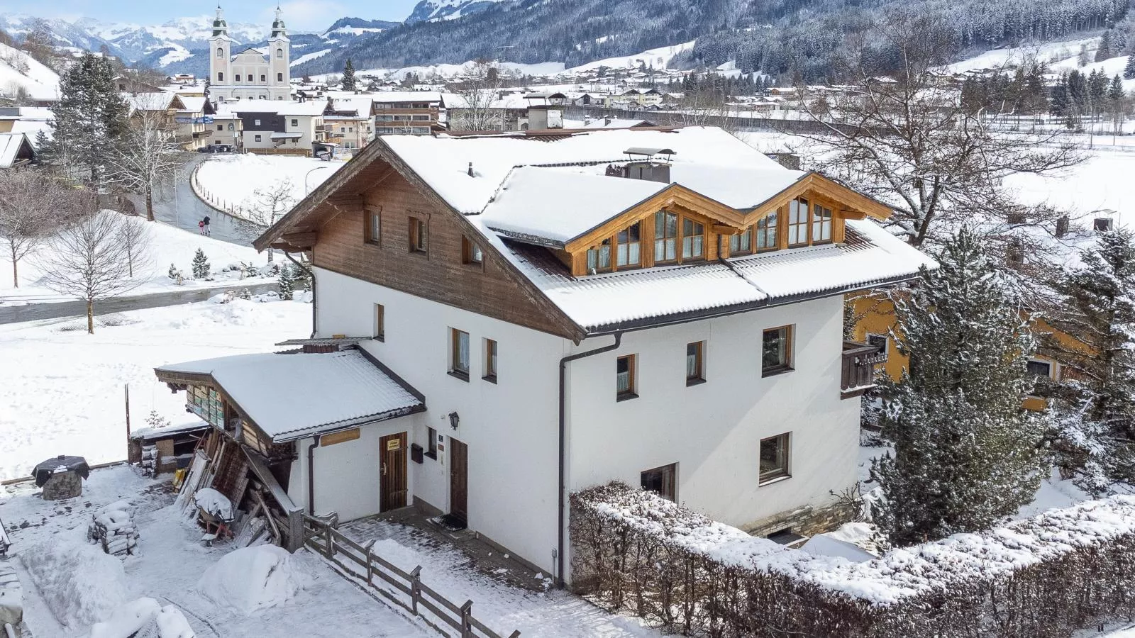 Appartement Brixnerwirt III - Exterieur winter