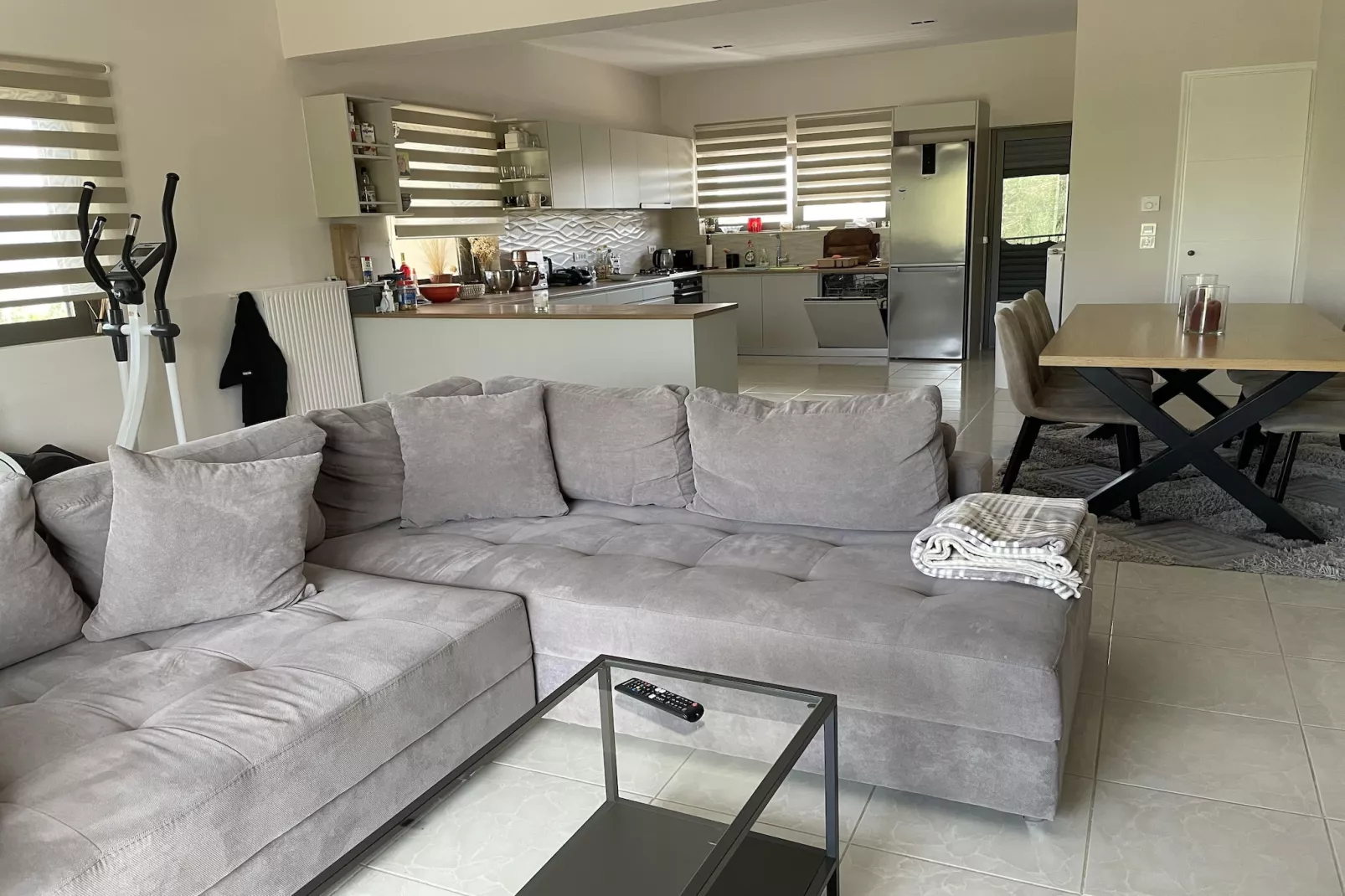 Andriana’s apartment  A fully equipped 2-BR apt in the countryside