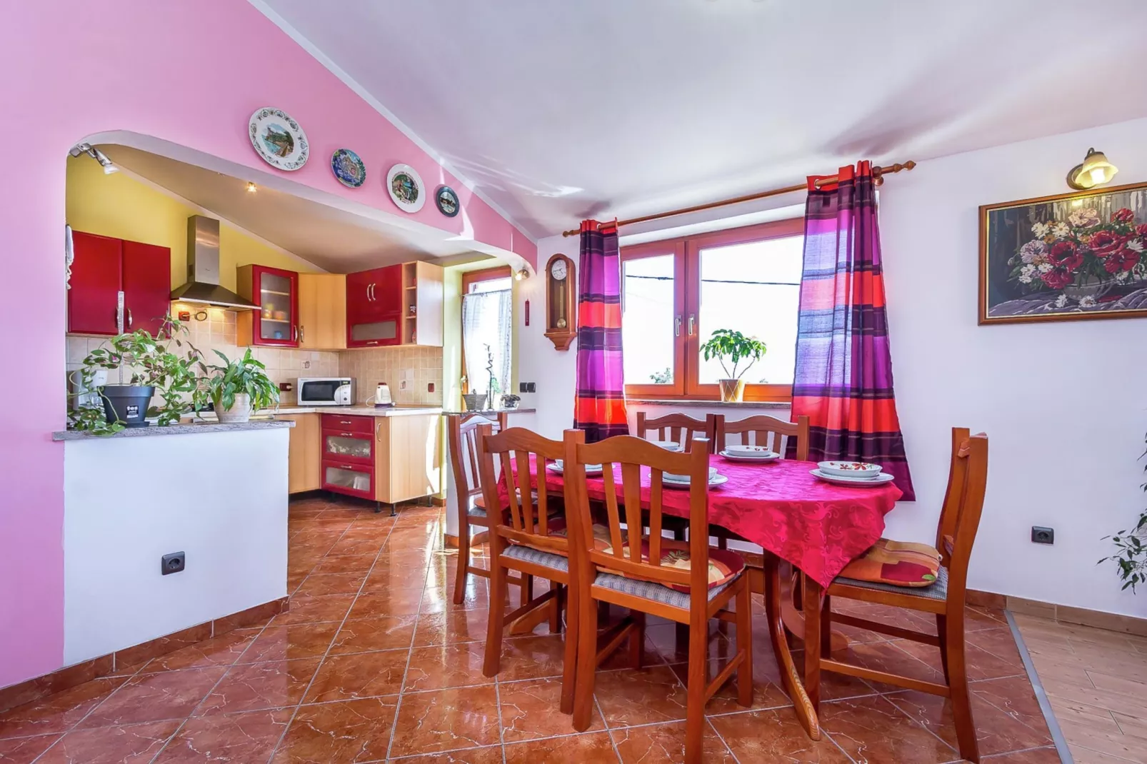 Villa Ninetta-Eetkamer