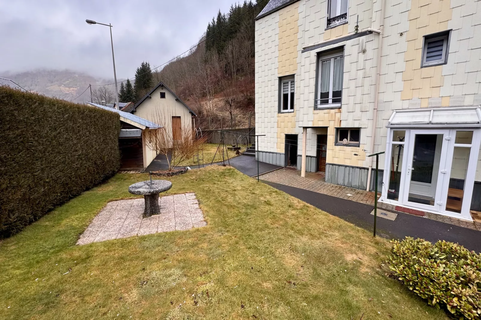 Les Capucines Le Mont Dore 2pers - Tuinen zomer