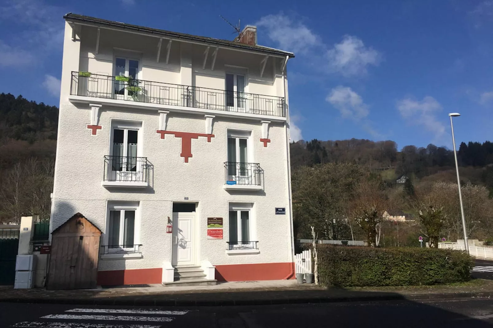 L'Abondance -Le Mont Dore 6pers - Buitenkant zomer