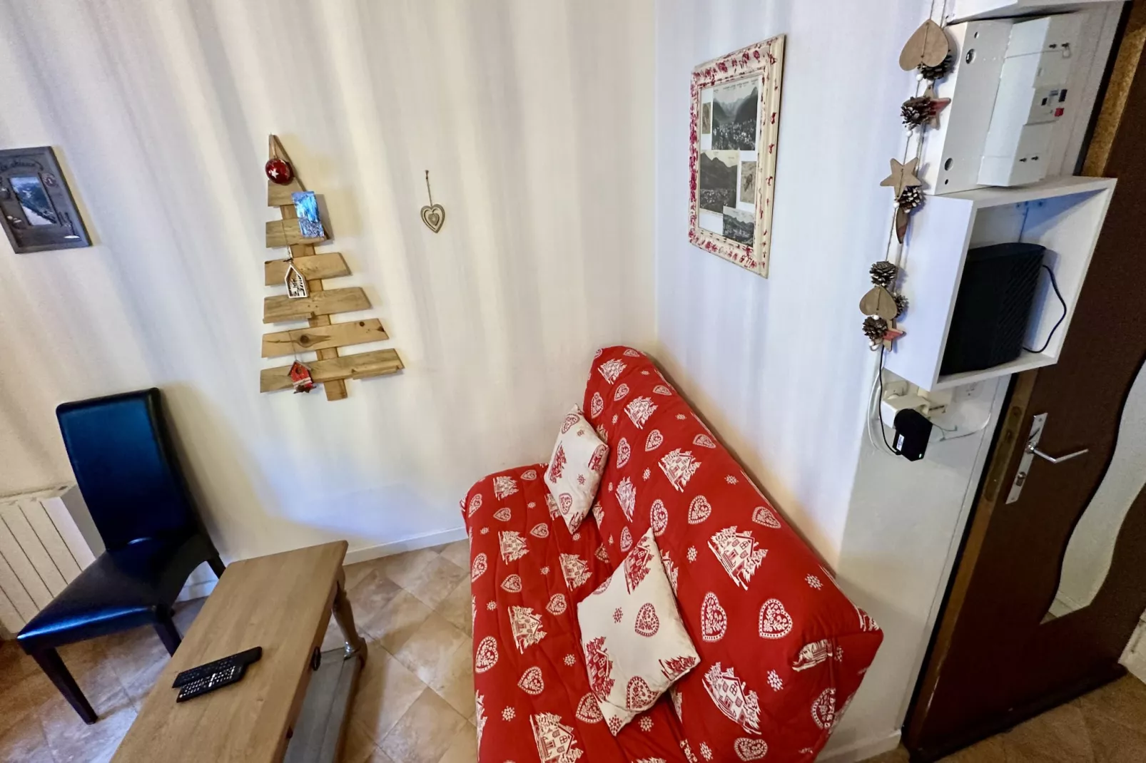 La Rivière 103 Le Mont Dore-Woonkamer