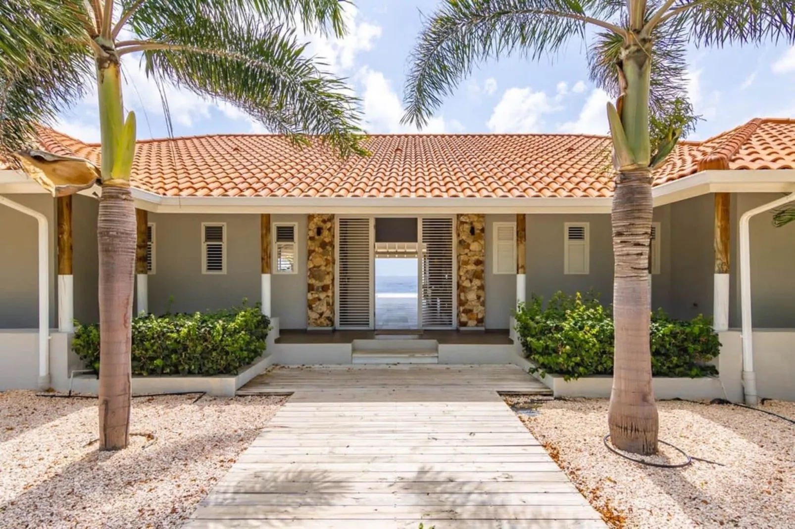 Holidays | 35-Buitenkant zomer