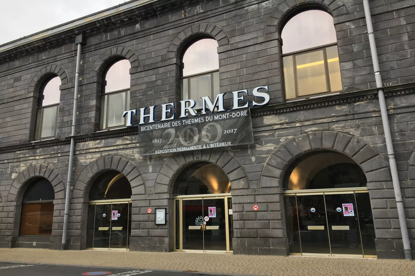 Le Buisson - 4pers Mont Dore Centre - Buitenkant zomer