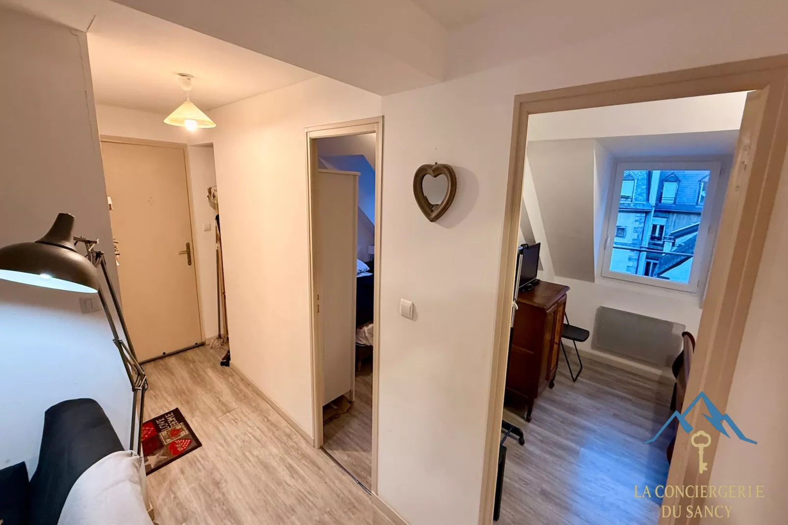 Le Bordeaux 15 Le Mont Dore 4/6personnes-Overloop