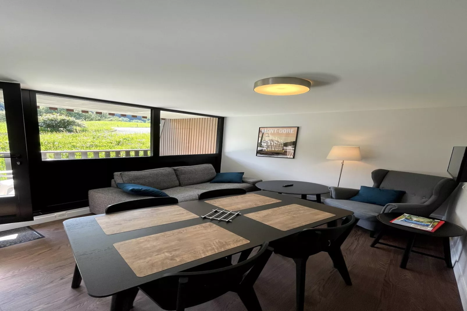 L´Ecrin d´Edern °Le Mont Dore ° Ski °Randonnée ° - Woonkamer