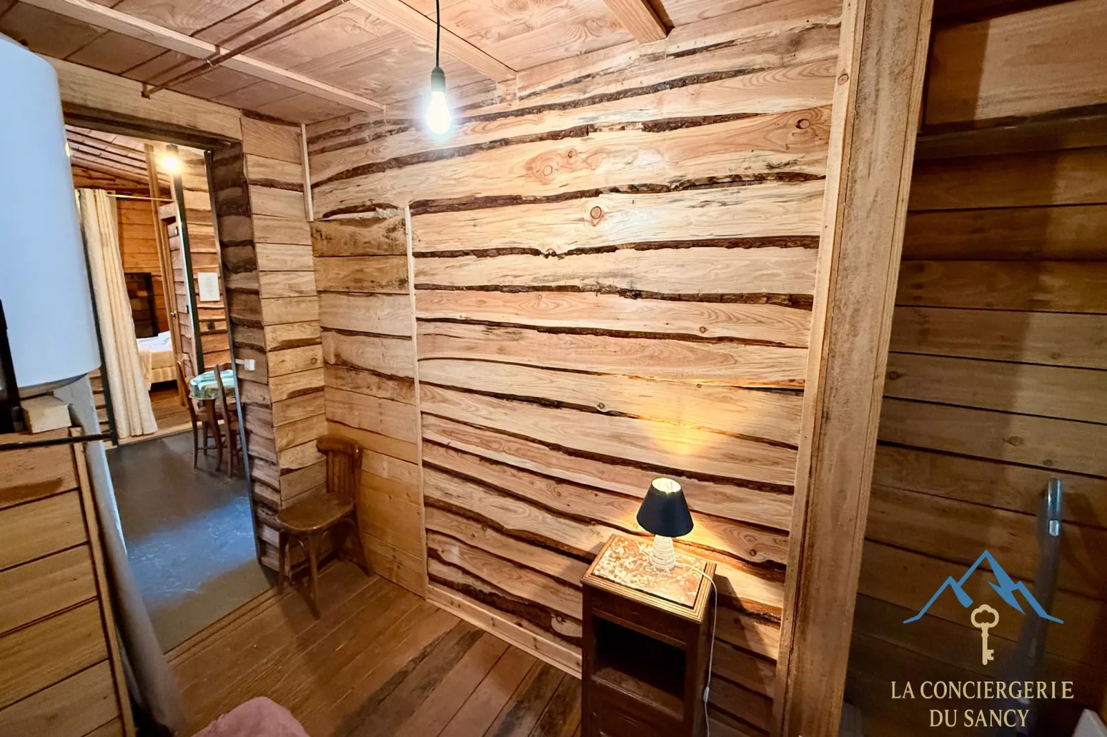 La Cabane des Sources Le Mont Dore 2pers-Overloop