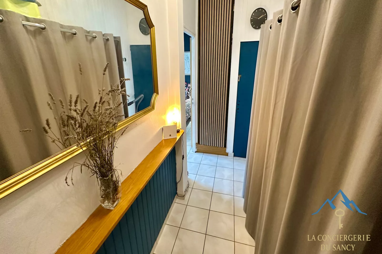 La Comète - Le Mont Dore 3*- SPA-Overloop