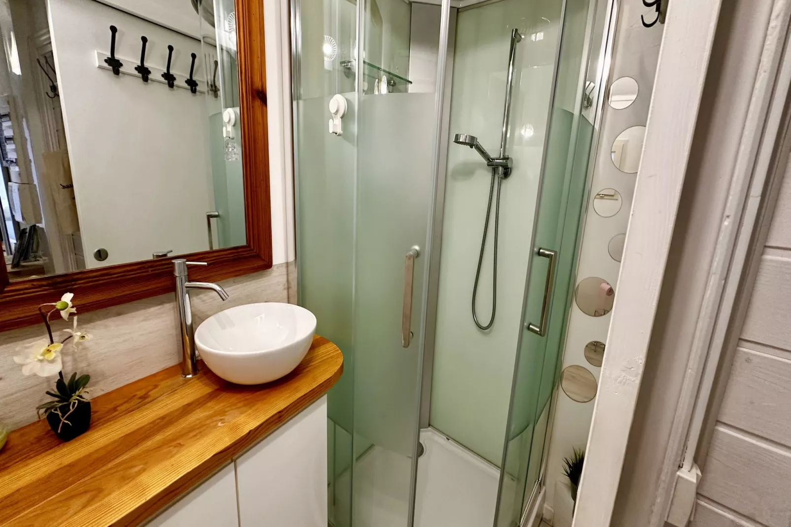 Le Buisson - 4pers Mont Dore Centre - Badkamer