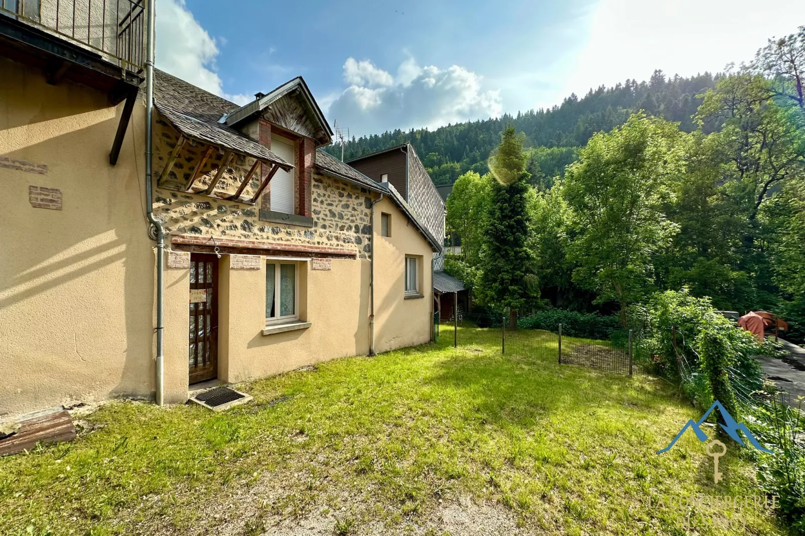 Le Flocon Le Mont Dore 4 pers-Buitenlucht