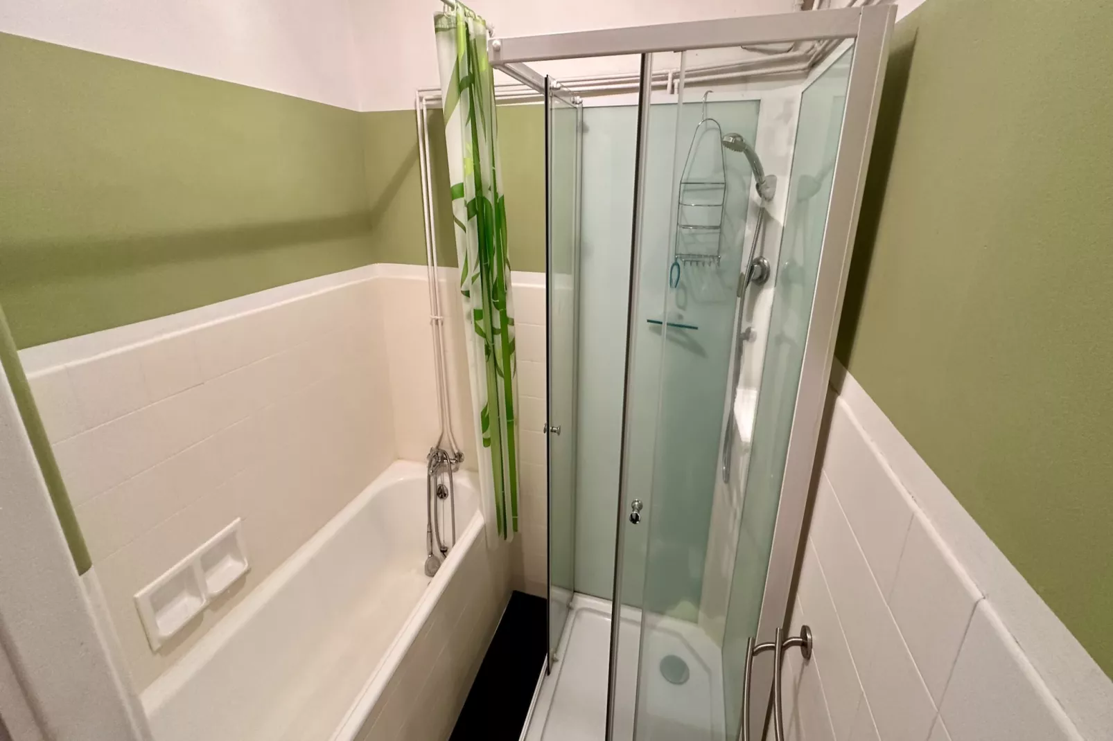 Le Sarciron 111 Le Mont Dore 2/4 pers - Badkamer