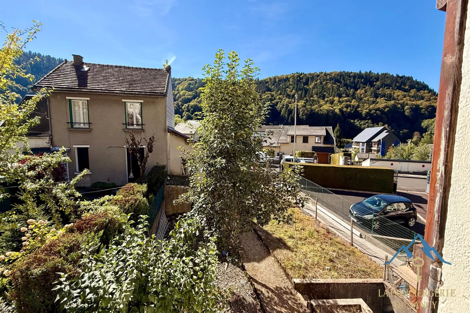 Les Brumes 2 Le Mont Dore 2/4pers - Buitenlucht