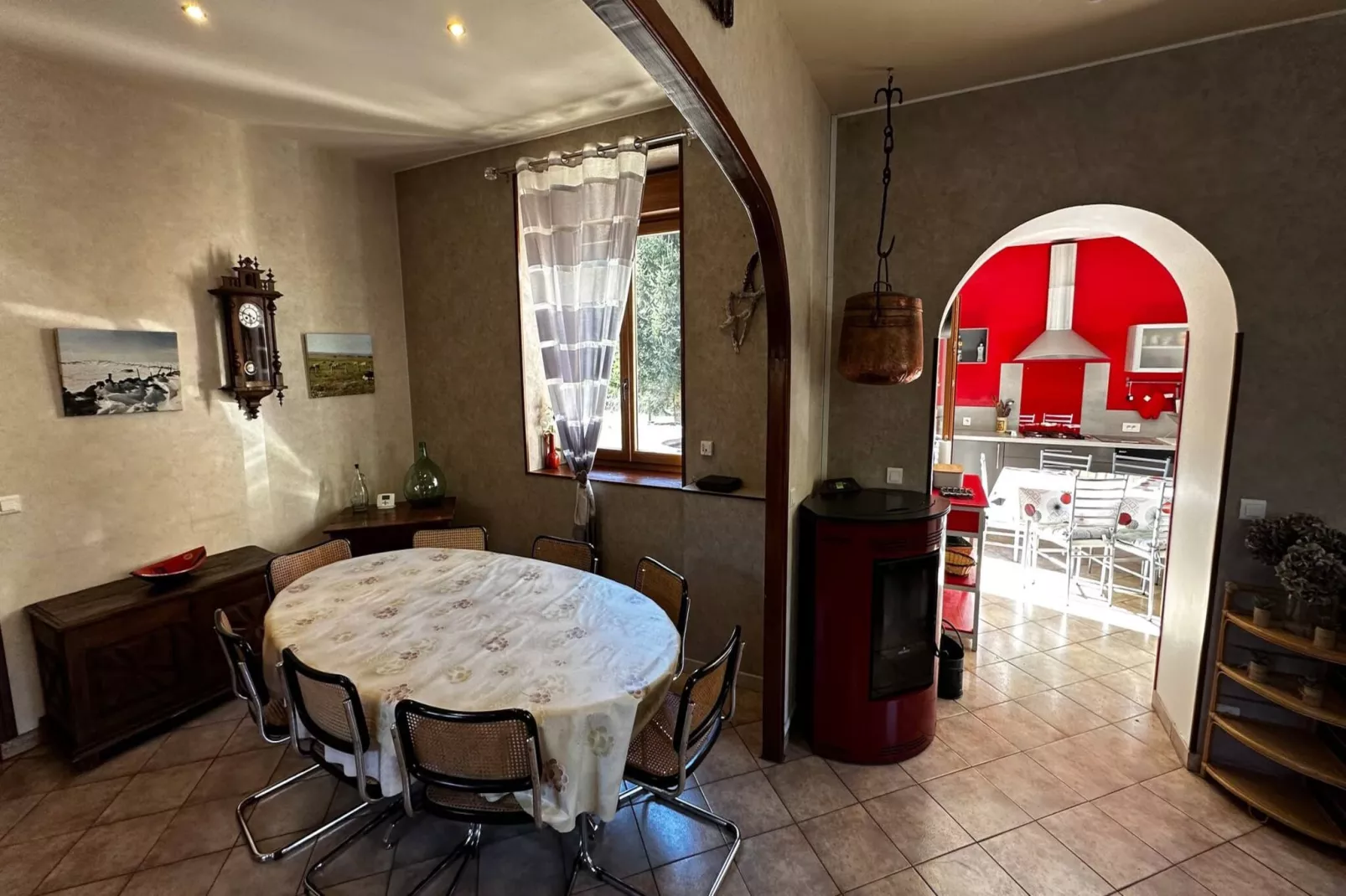 L'école du Hameau - Mont Dore 9 pers - Eetkamer