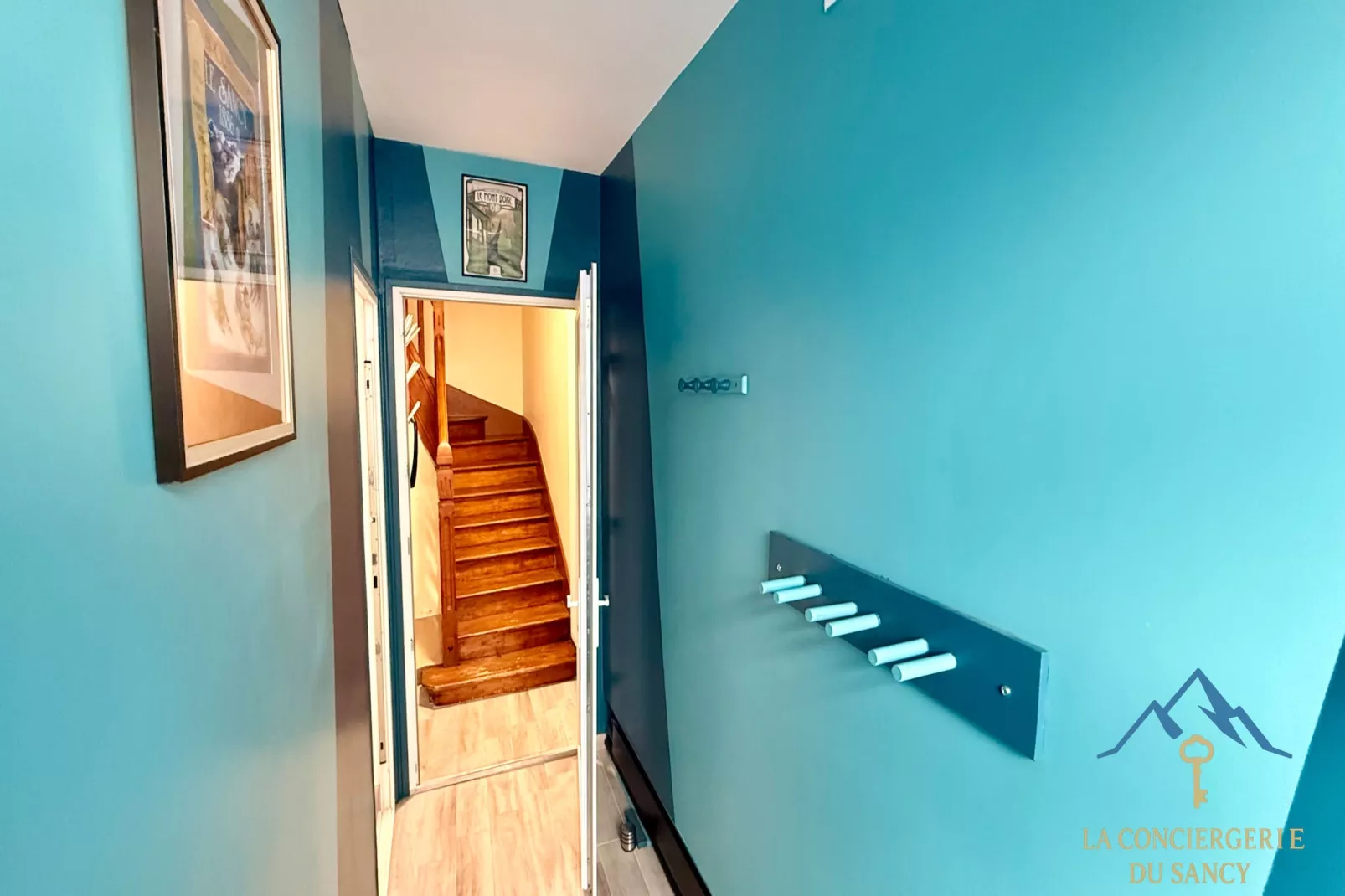 Les Soldanelles Le Mont Dore 12 pers - Overloop