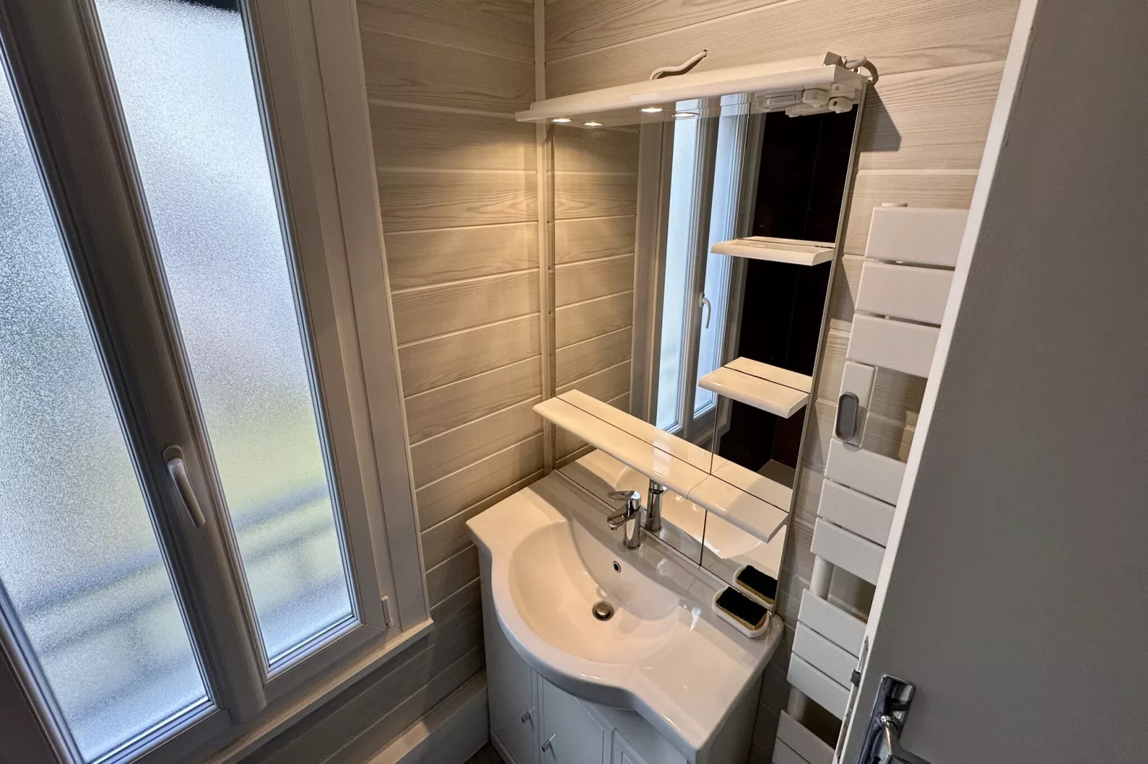 Les Myrtilles Le Mont Dore 6pers - Badkamer