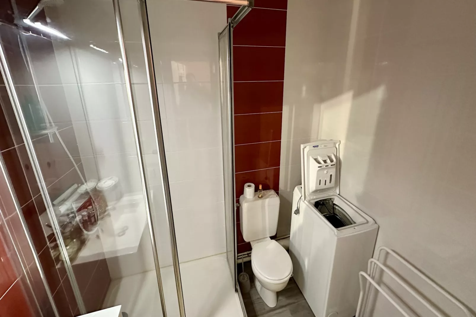 L'Oise 405 - Le Mont Dore 6pers - Badkamer