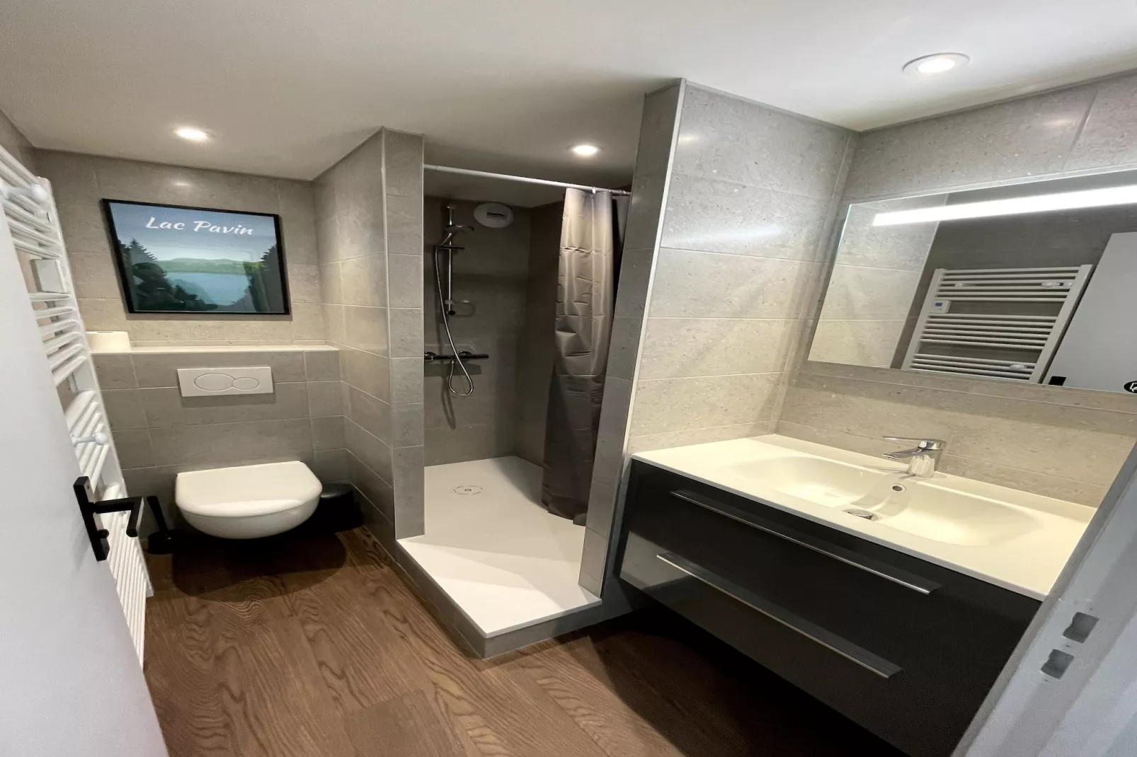 L´Ecrin d´Edern °Le Mont Dore ° Ski °Randonnée ° - Badkamer