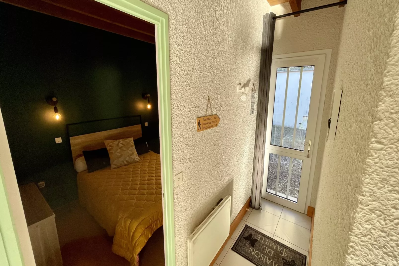 Le Joli Cedre Le Mont Dore-Slaapkamer