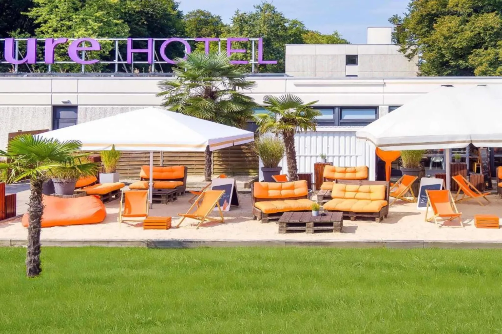 Mercure Hotel - Standard King Room - Tuinen zomer