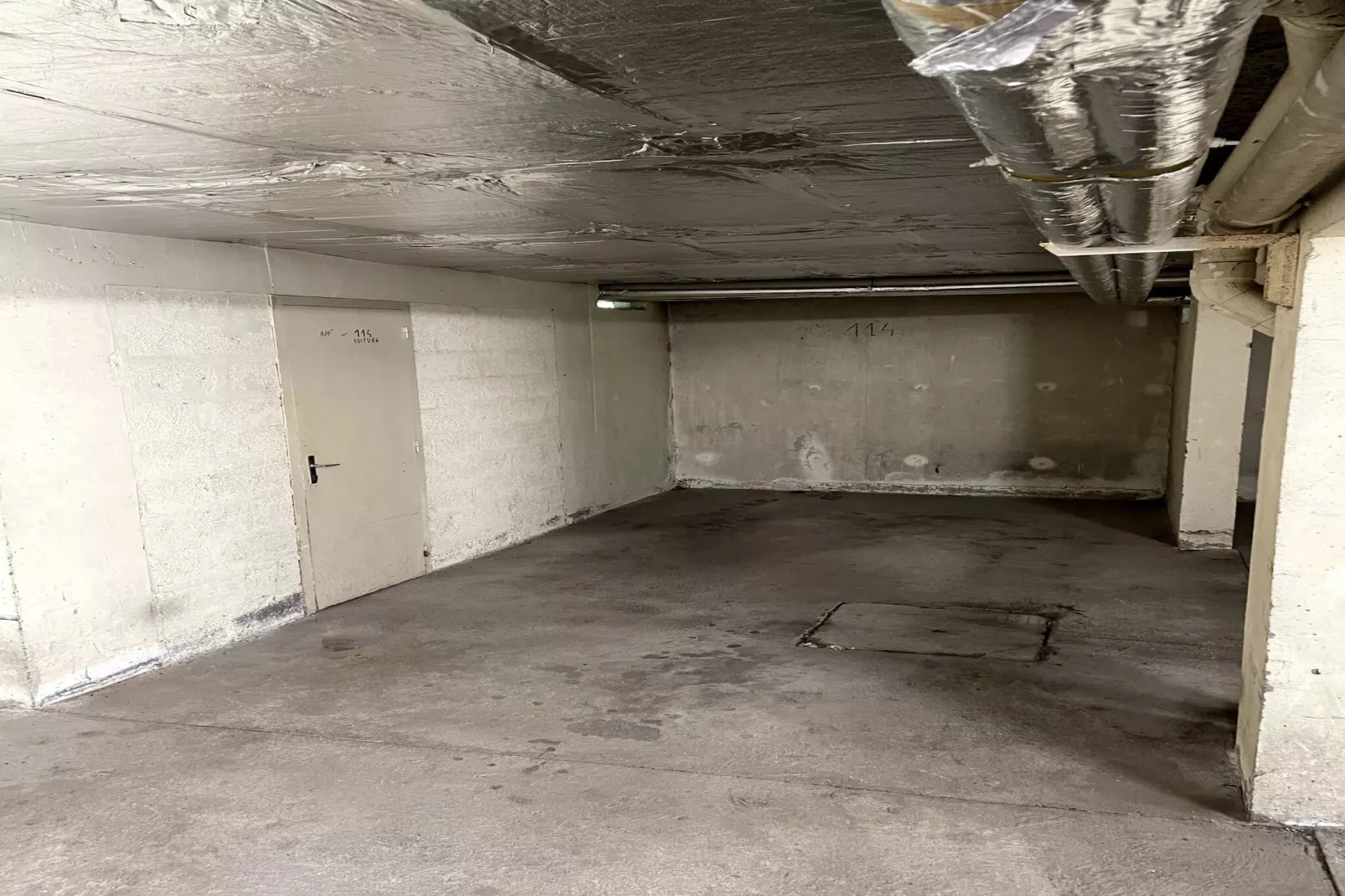 L´Ecrin d´Edern °Le Mont Dore ° Ski °Randonnée ° - Parkfaciliteiten