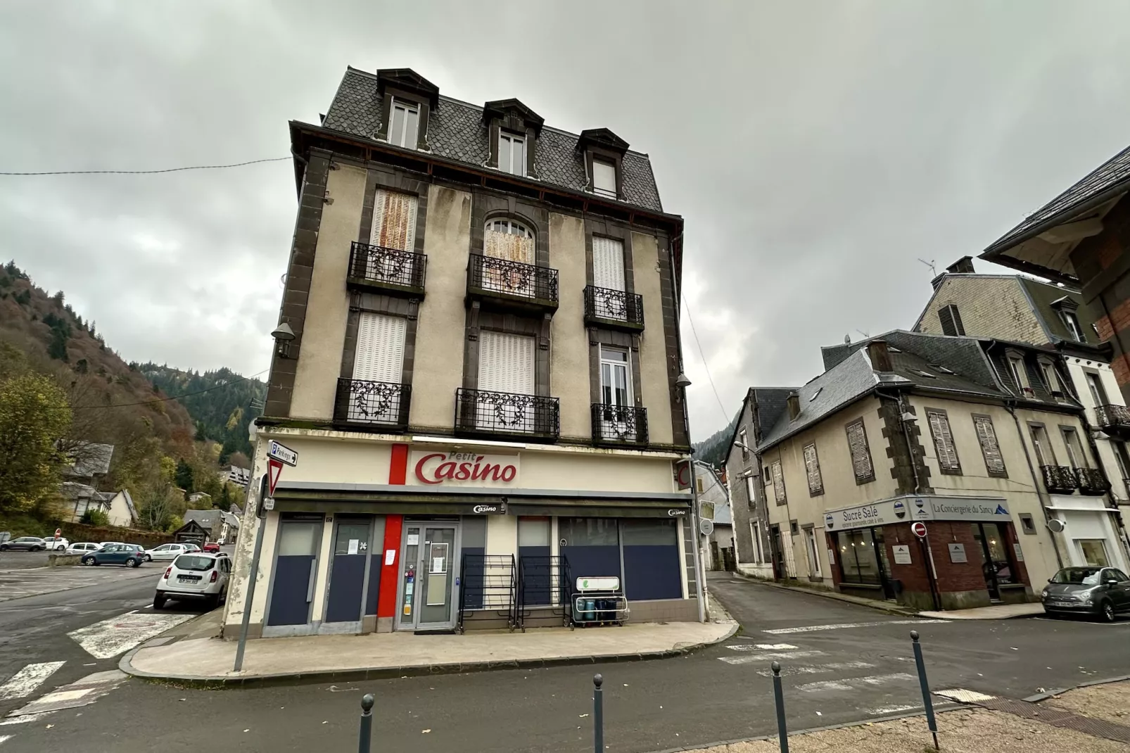 Le Haut de St Jean 4/6 pers Le Mont Dore - Buitenlucht