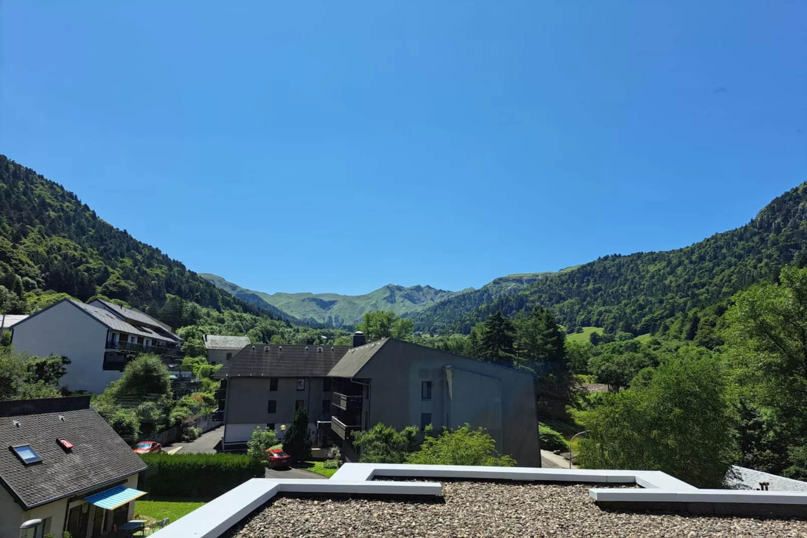 Le Capucin 79 - Le Mont Dore - Buitenlucht