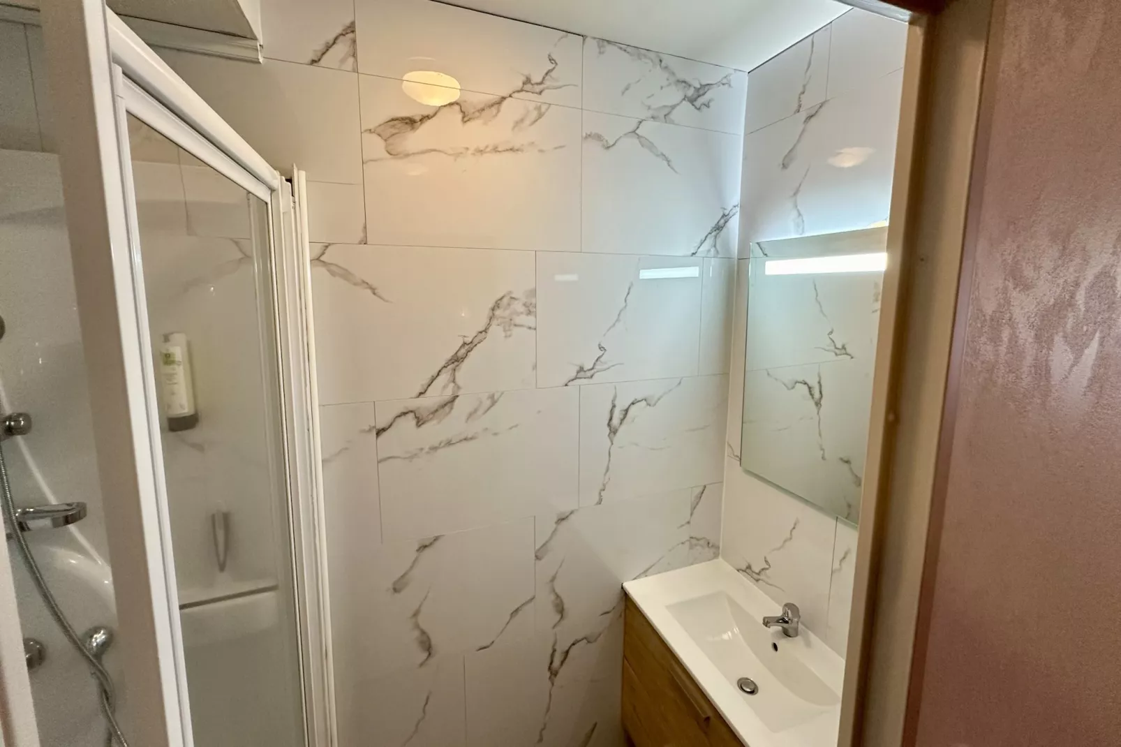 Les Oréades Le Mont Dore-Badkamer