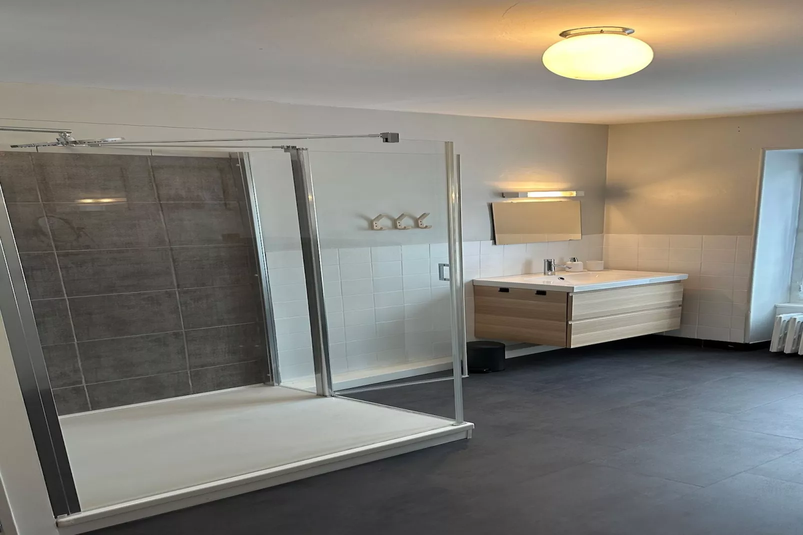 Villa Stella - La Bourboule 8pers - Badkamer