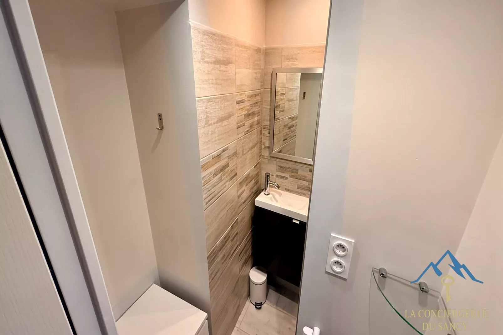 Les Soldanelles Le Mont Dore 12 pers - Badkamer