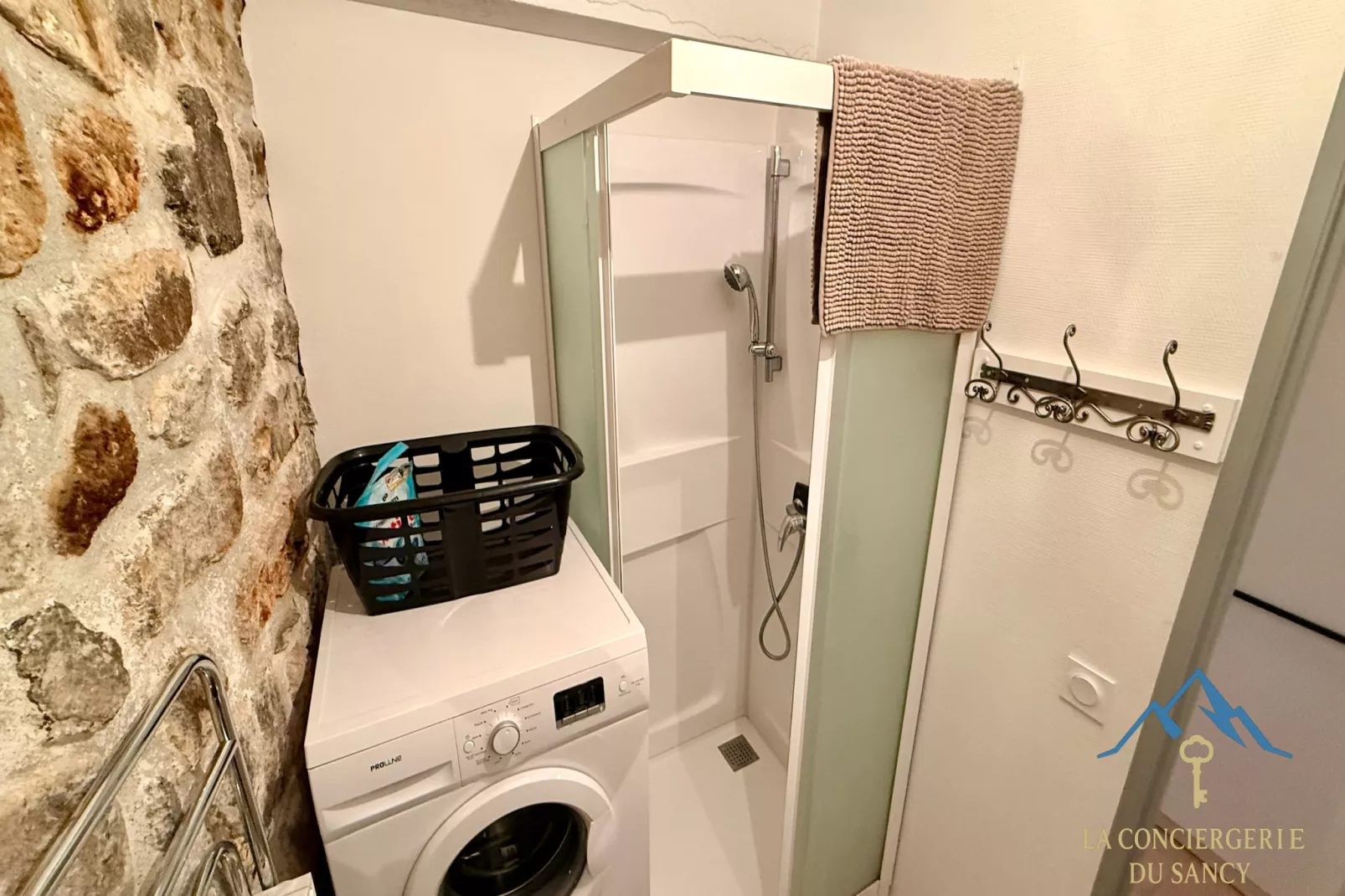 La Grange BOREL 12 pers Murat Le Quaire - Badkamer