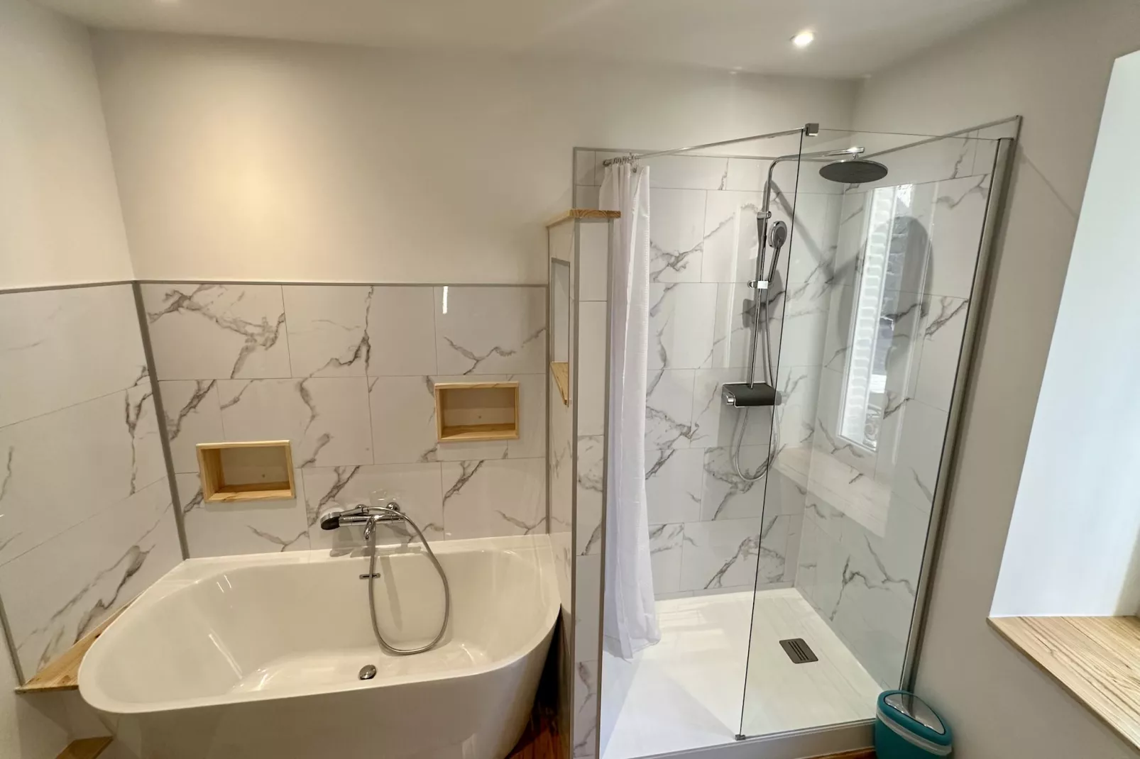 La Fougère 10 pers Le Mont Dore - Badkamer