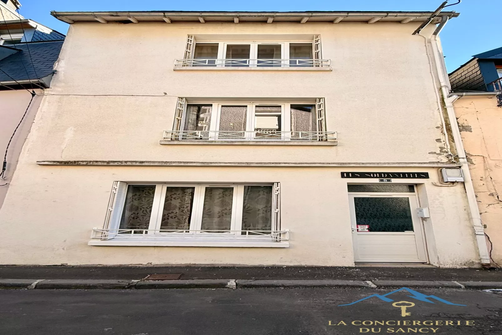 Les Soldanelles Le Mont Dore 12 pers - Buitenlucht