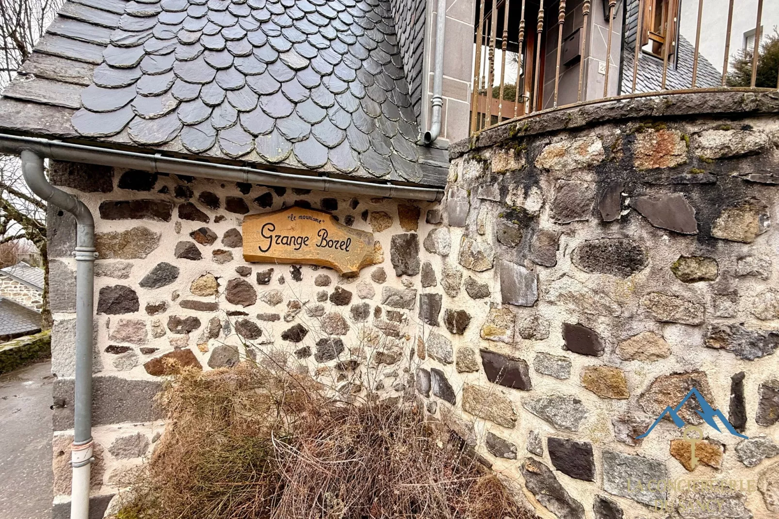 La Grange BOREL 12 pers Murat Le Quaire - Buitenlucht