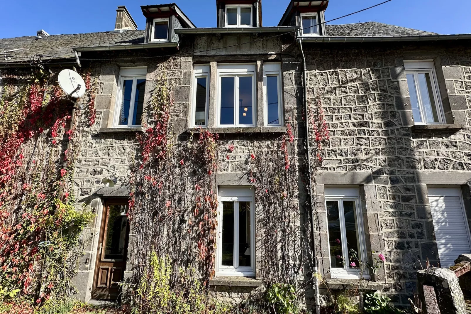 Villa Les Moullières de l’eau 14pers Le Mont Dore - Buitenlucht