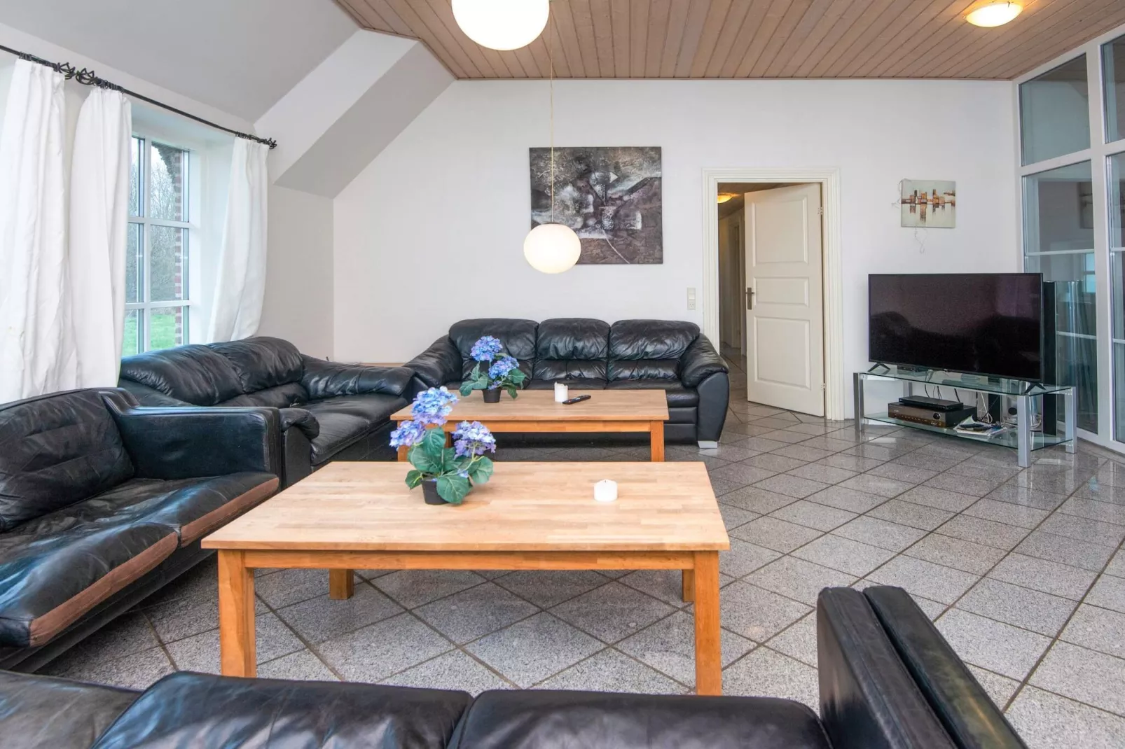 Luxe zwembadhuis nabij zee -- By Traum Ferienwohnungen-Binnen