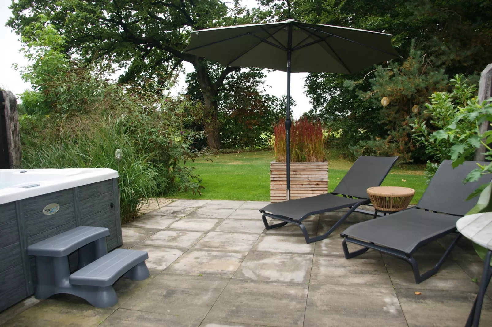 Wellnesslodge Merel 2p-Terrasbalkon